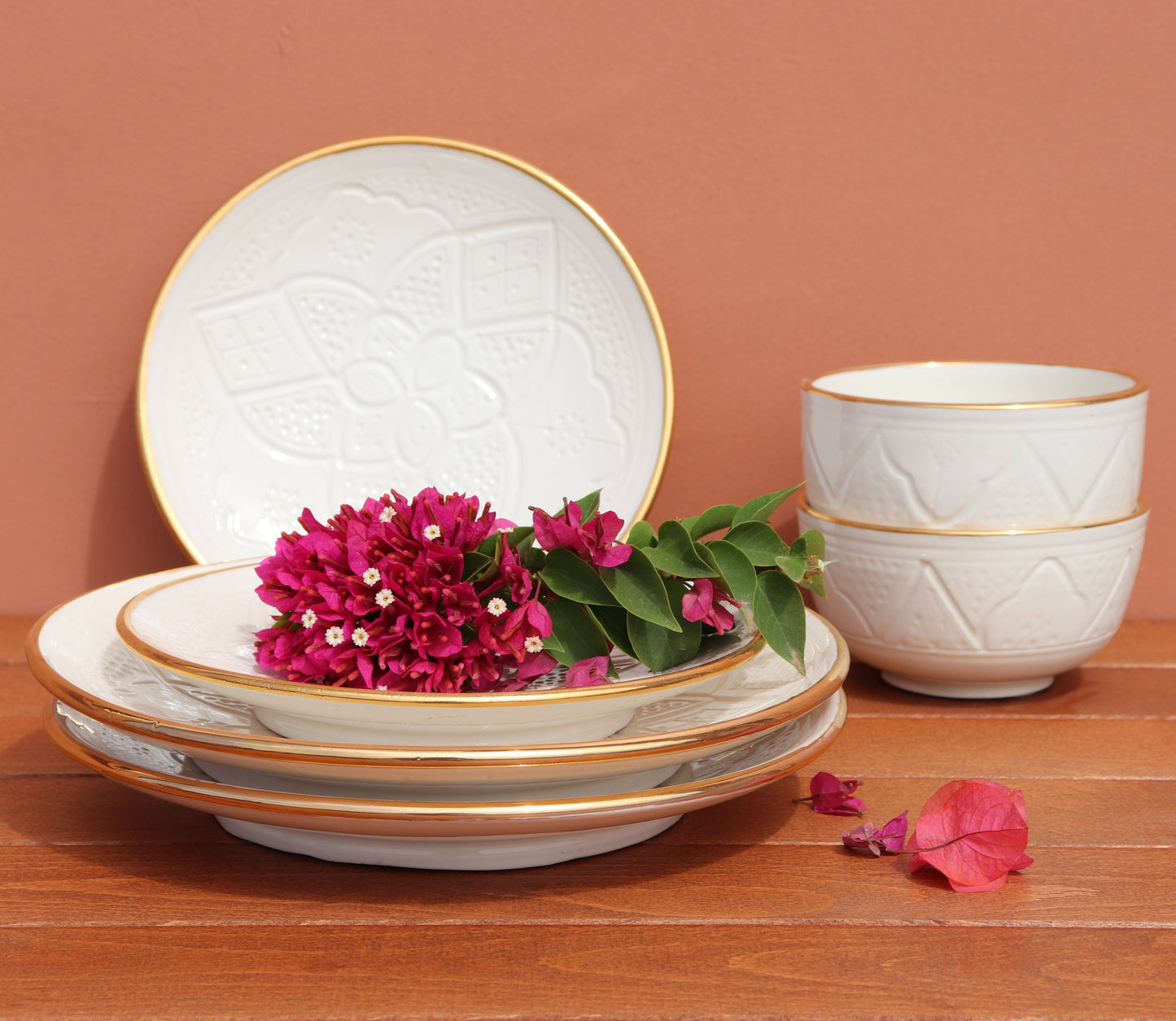 White Bowl - Gold