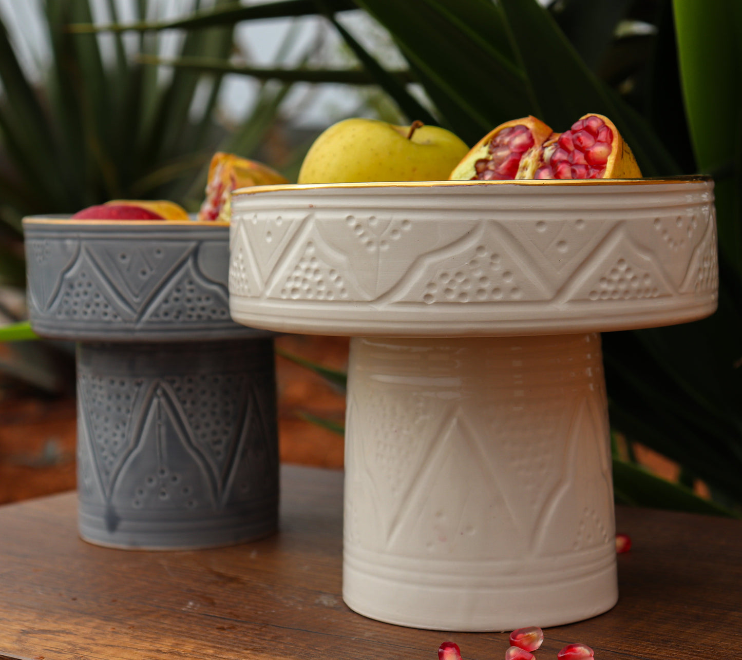 Pedestal Bowl Set (1xL, 1xM)